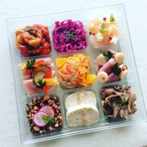 シェフ2の料理を、ご家庭でもお楽しみ頂けるように。
